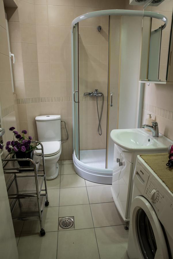 Balkan-Inn Parlament Apartment Belgrado Esterno foto